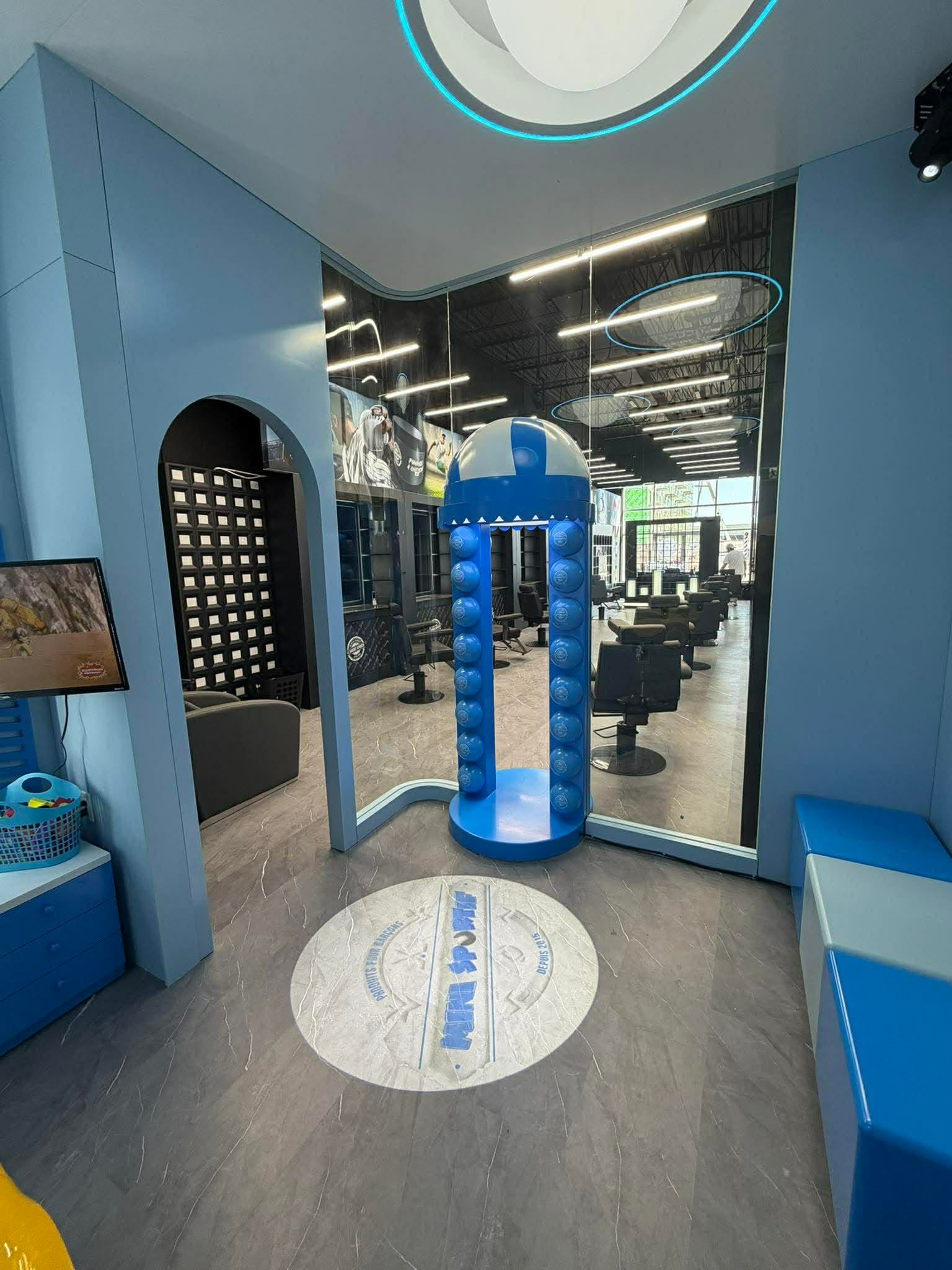 Expérience d'élite chez le meilleur barbier pour enfant à Mascouche au Barbu Sportif